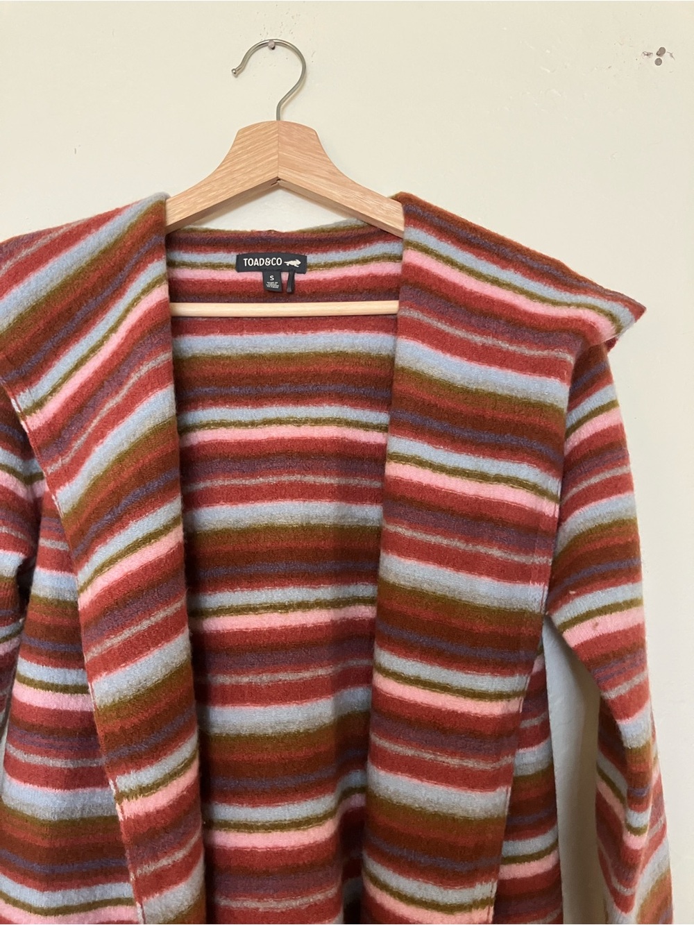 PRICE FIRM Toad&Co Heartfelt Hoodie in Cedar Stripe - Picture 5 of 6
